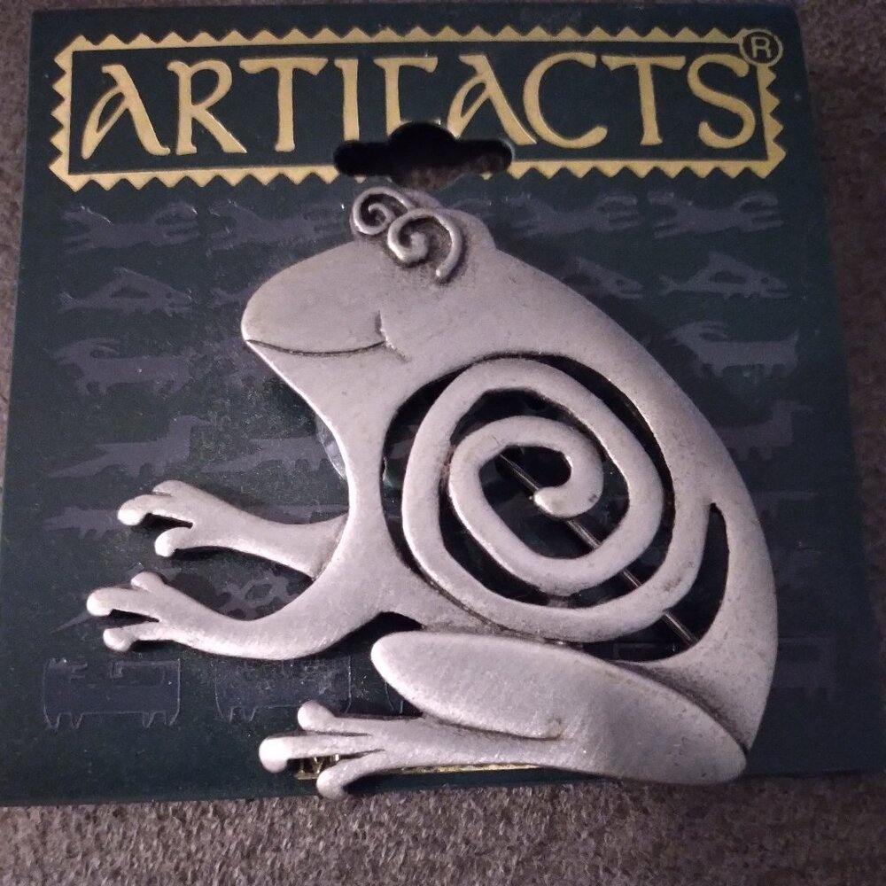 Happy Frog Artifacts Brooch